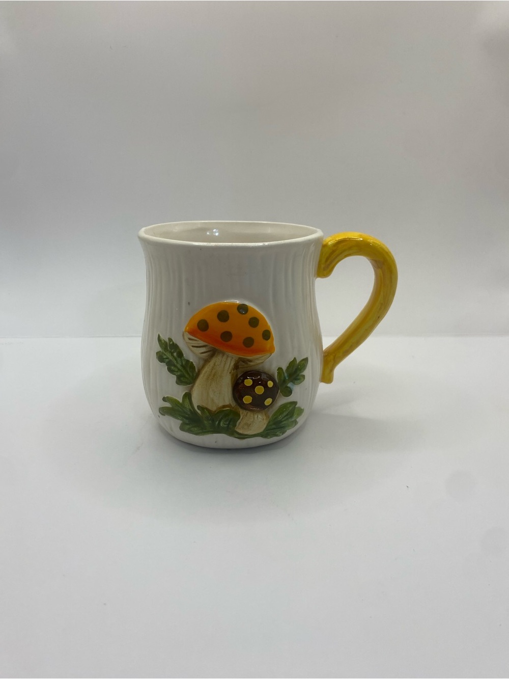 Vintage Merry Mushroom Ceramic Coffee Mug *Chipped* - Picture 2 of 14